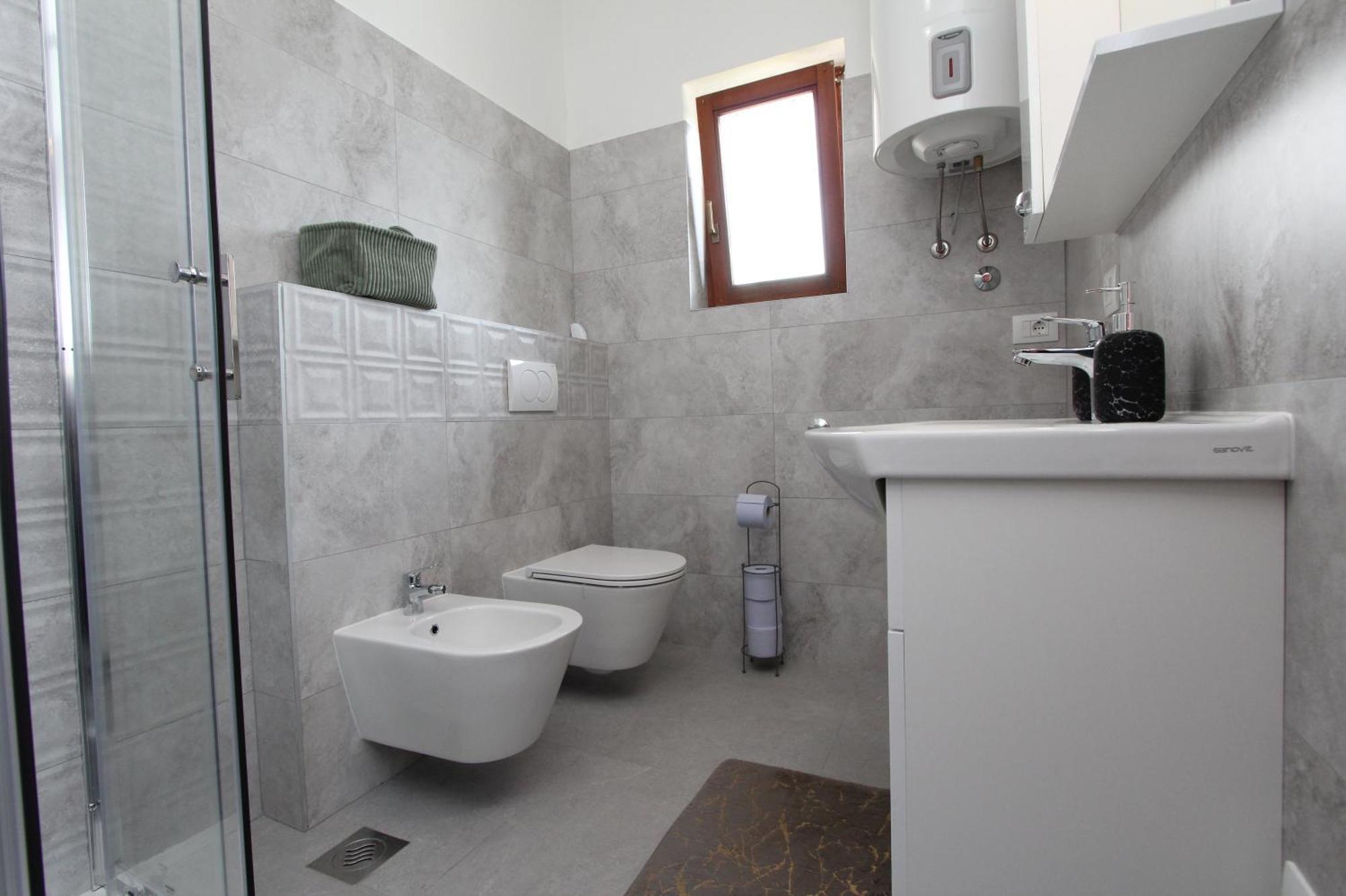 Apartments Antolovic 로비니 외부 사진